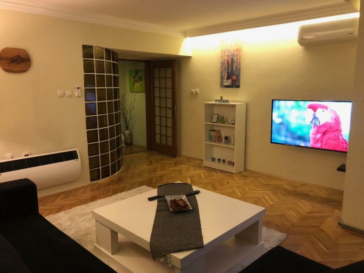 פריזרן Central Apartment With City View מראה חיצוני תמונה